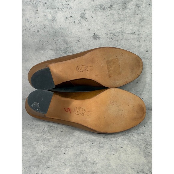 John Fluevog Size women's 7.5 Miracles Medugorjes Leather Brown Beige Tan Heels - Picture 9 of 9